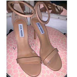 NEW Soph Steve Madden Heels In “Natural”